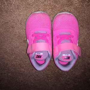 Pink Nike size 9c toddler